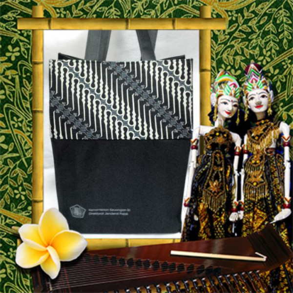 Tas Promosi – kombinasi Batik