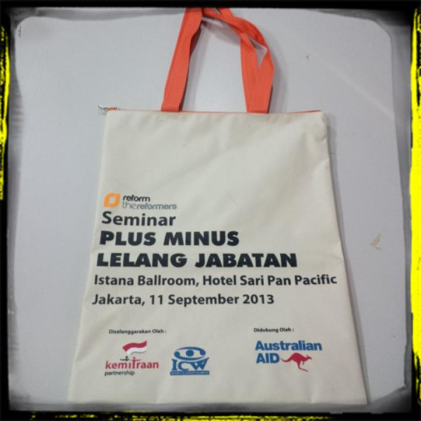 Tas Promosi – Seminar +/- Lelang Jabatan oleh Kemitraan, ICW dan Australian Aid